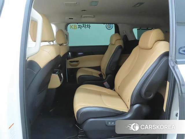 Kia Carnival 4th generation id 4976919 из Кореи 16