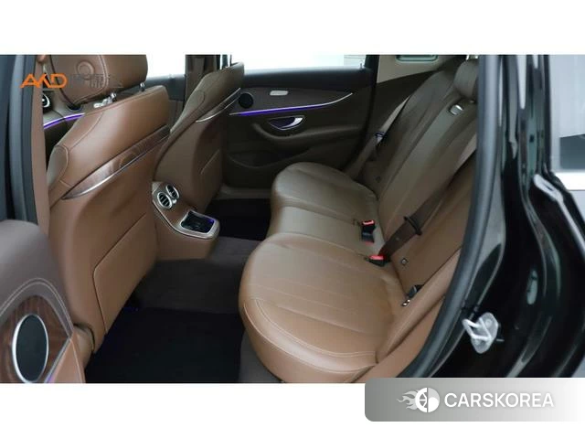 Mercedes-Benz E-Class 2021 Черный из Китая, фото 6