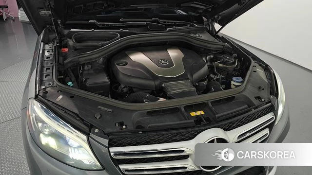Mercedes-Benz GLE - Class W166 id 5035766 из Кореи 16
