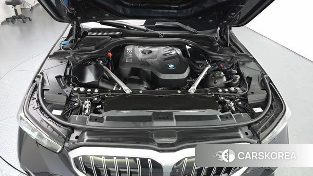 BMW 5 Series (G60) id 5021398 из Кореи 16