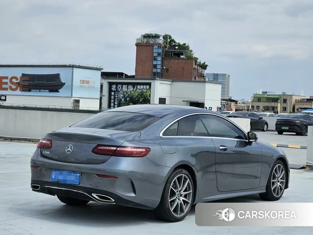 Mercedes-Benz E-Class 2021 Серебристо-серый из Китая, фото 6