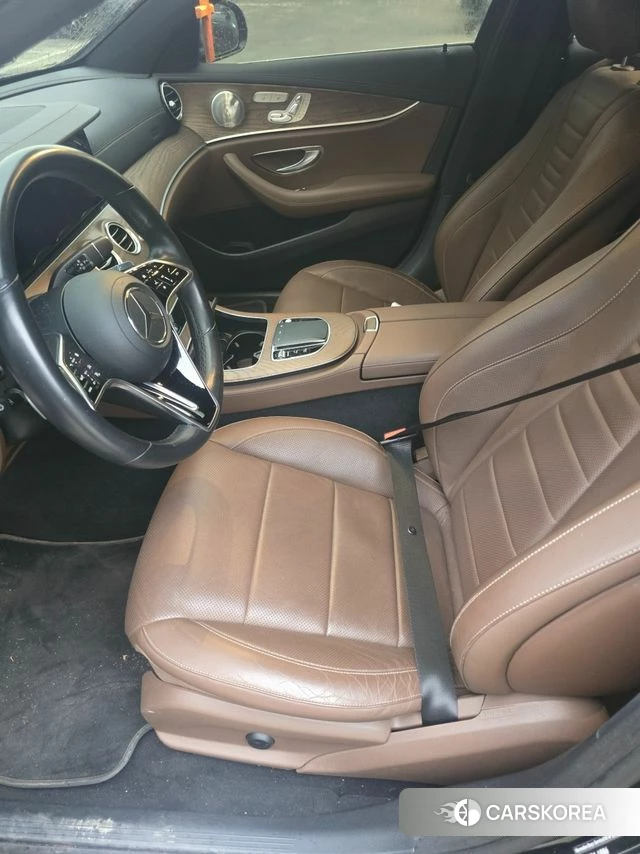 Mercedes-Benz E-Class W213 2021 Черный из Кореи, фото 6