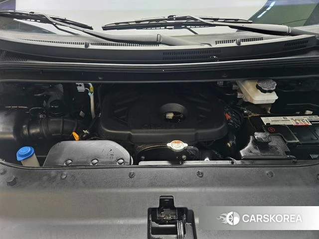 Hyundai The New Grand Starex id 5000799 из Кореи 15