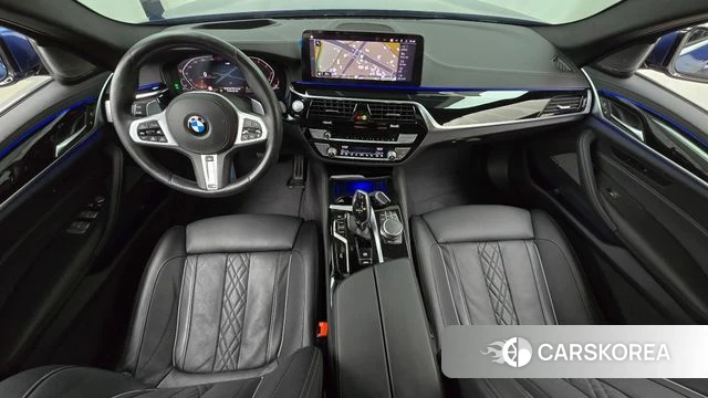 BMW 5 Series (G30) id 4952105 из Кореи 27