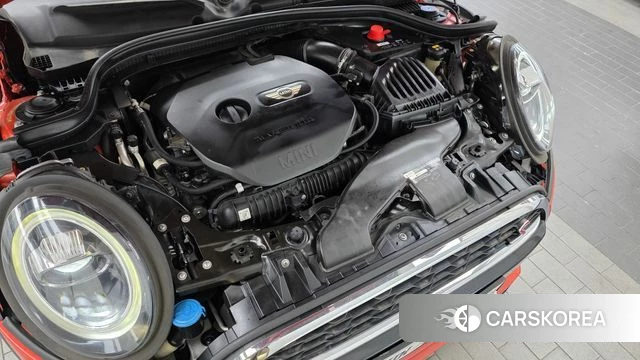 Mini Cooper S id 5013937 из Кореи 28