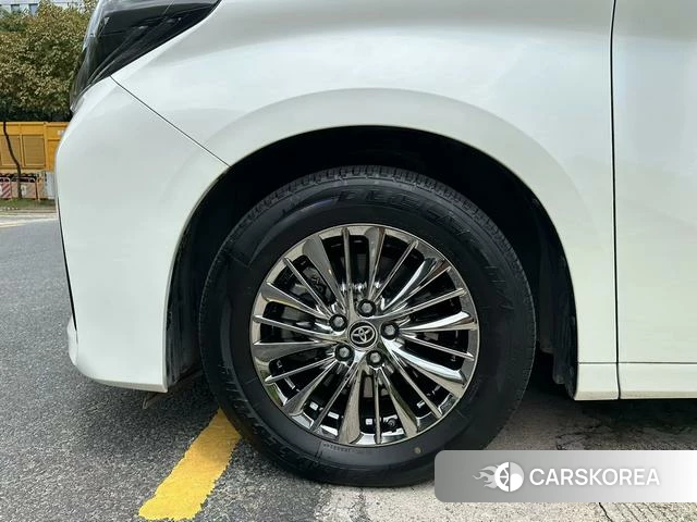 Toyota Alphard 2021 Белый из Китая, фото 6