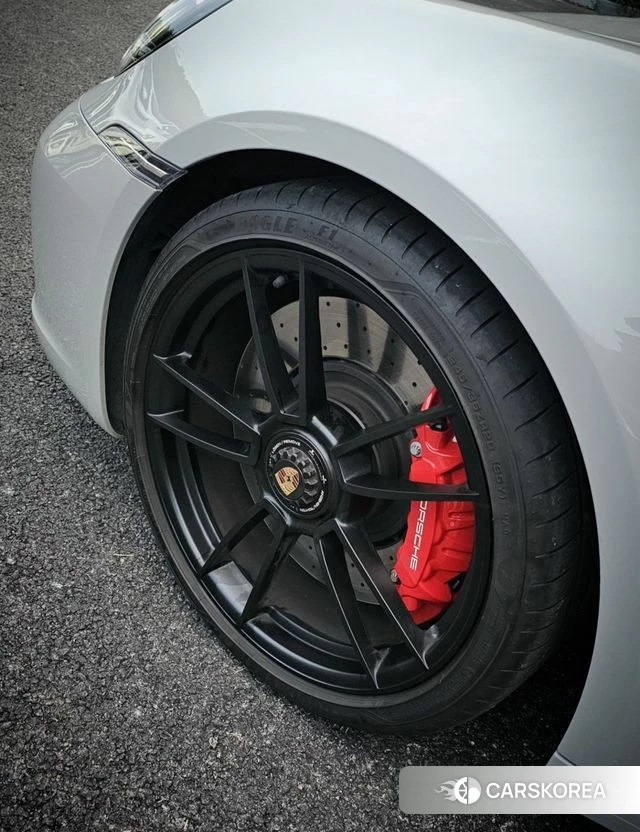 Porsche 911(992) id 4744250 из Кореи 16