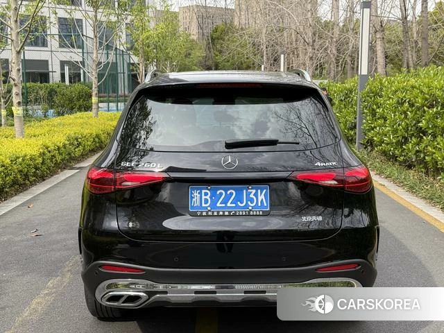 Mercedes-Benz GLC 2023 Черный из Китая, фото 6
