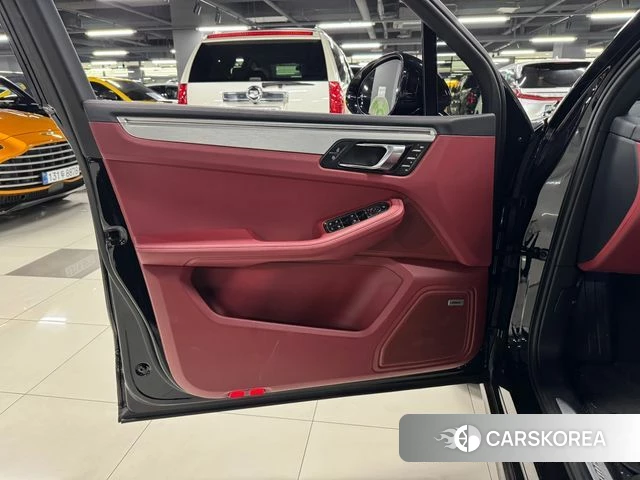 Porsche Macan id 4636474 из Кореи 12