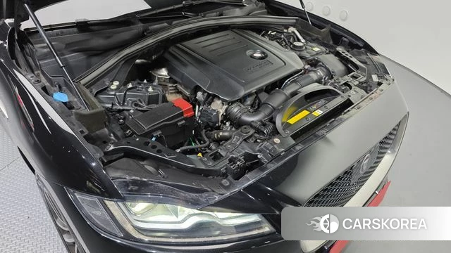 Jaguar F-PACE id 4708437 из Кореи 16