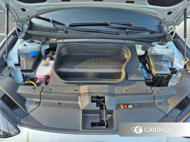Hyundai Ionic 6 id 4971009 из Кореи 16