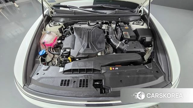 Hyundai Grandeur (GN7) id 4957542 из Кореи 16