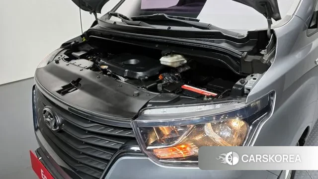 Hyundai The New Grand Starex id 3631973 из Кореи 16