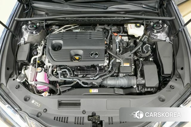 Lexus ES300h 7th generation id 4995426 из Кореи 16