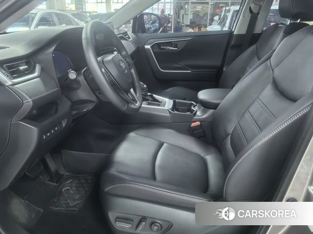 Toyota RAV4 2024 Темно-серый из Китая, фото 6