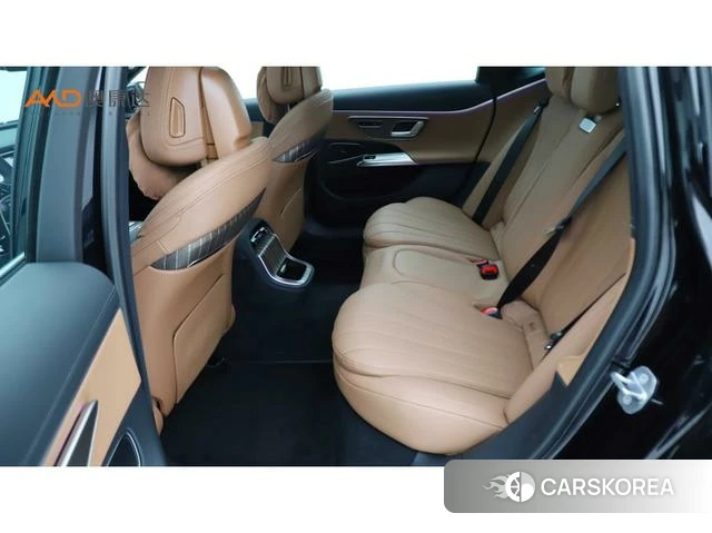 Mercedes-Benz E-Class 2025 Черный из Китая, фото 6