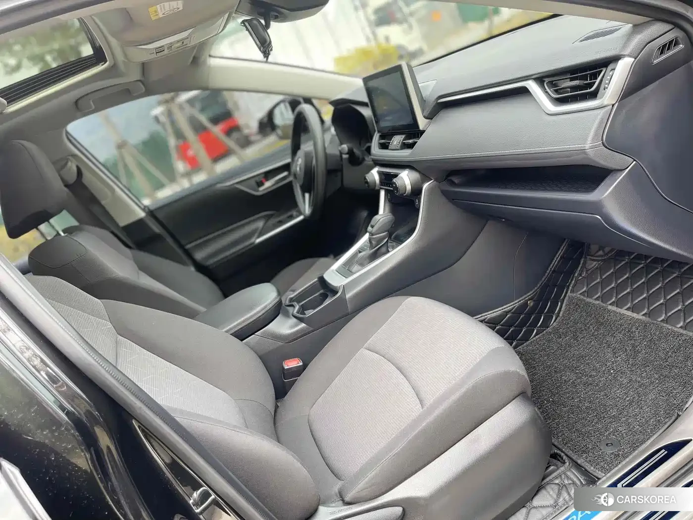 Toyota RAV4 2021 Черный из Китая, фото 6