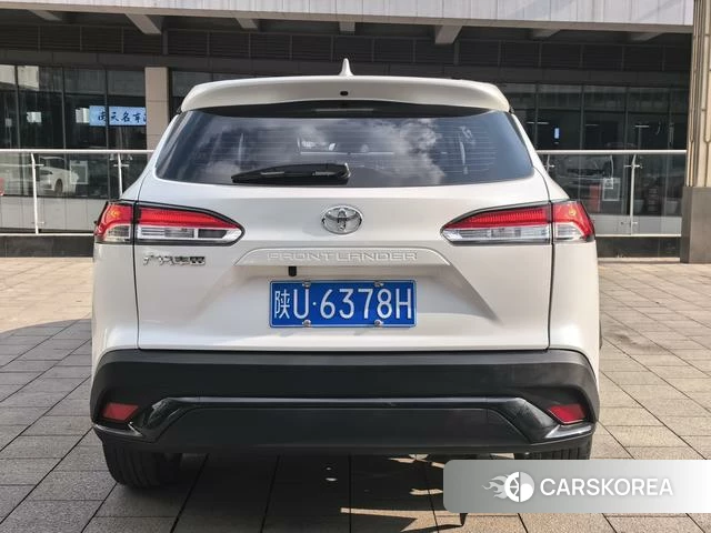 Toyota Frontlander 2024 Белый из Китая, фото 6