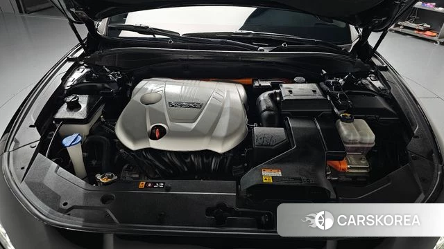 Hyundai Grandeur IG Hybrid id 4760394 из Кореи 32