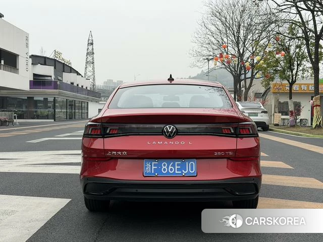 Volkswagen Lamando 2023 Красный из Китая, фото 6