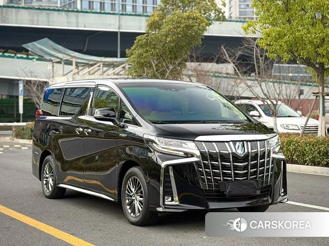 Toyota Alphard 2022 Черный из Китая, фото 6