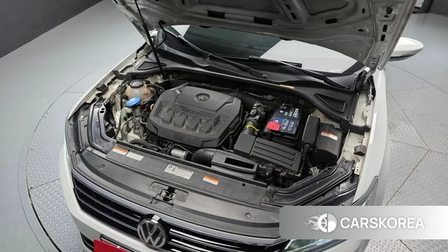 Volkswagen The New Passat id 4930943 из Кореи 16