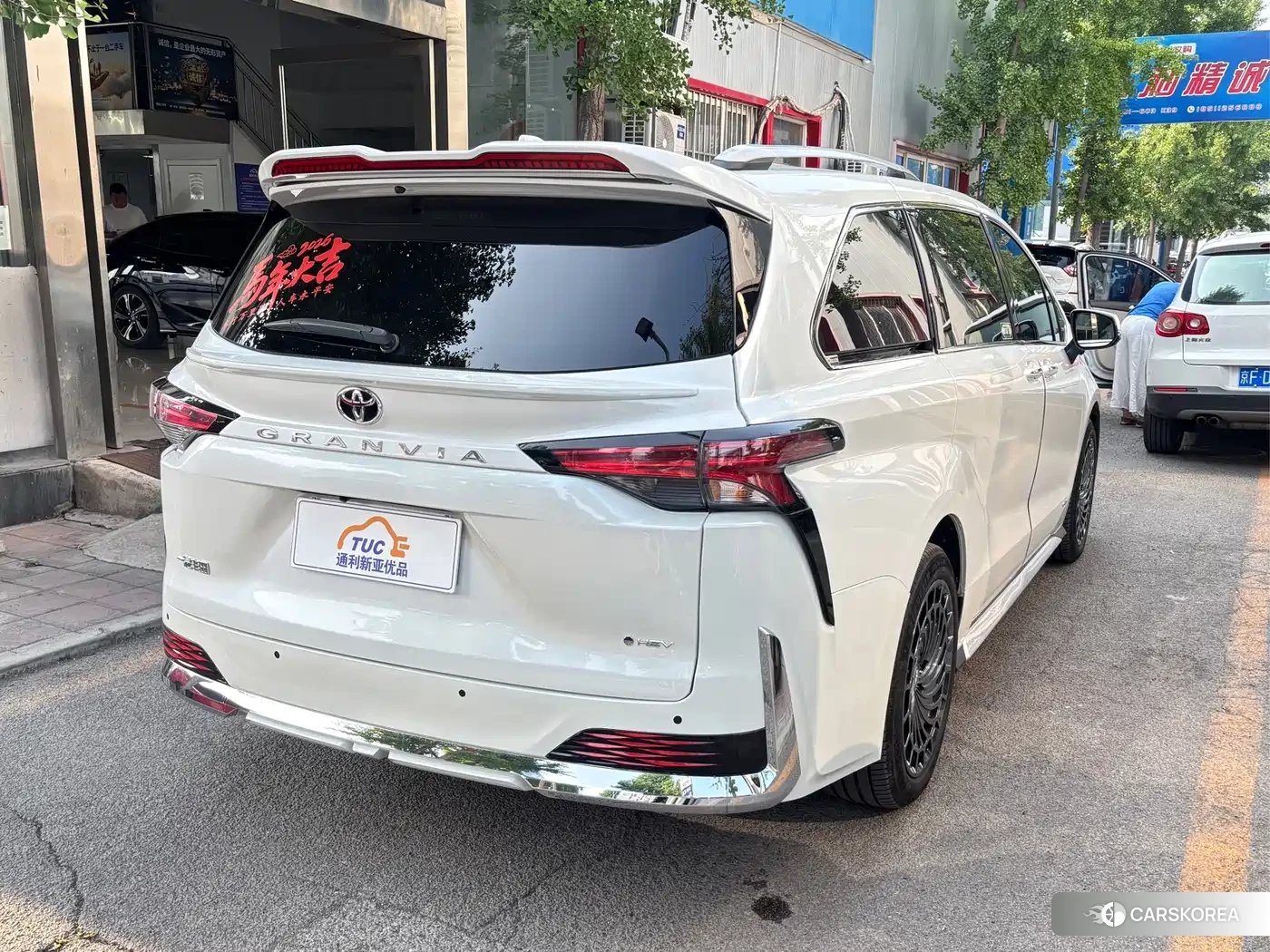 Toyota Granvia 2025 Белый из Китая, фото 6