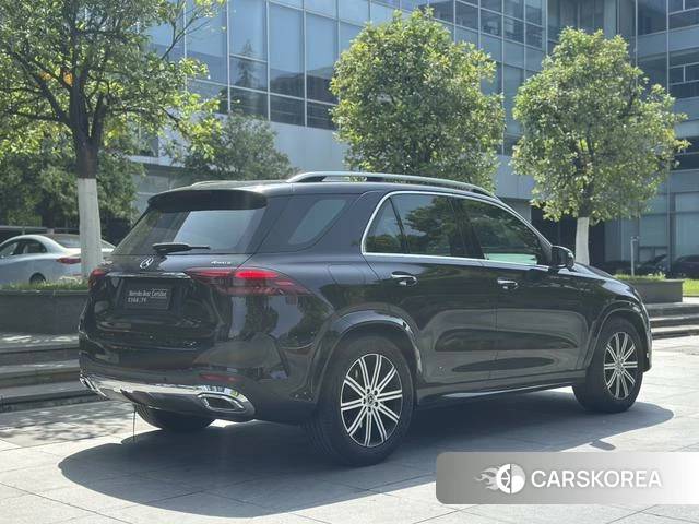 Mercedes-Benz GLE 2025 Черный из Китая, фото 6