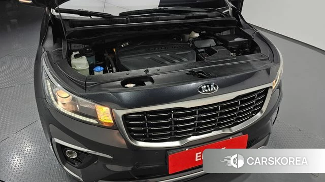 Kia The New Carnival id 4988121 из Кореи 28