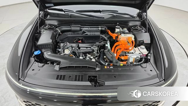 Hyundai Grandeur Hybrid (GN7) id 5011009 из Кореи 16