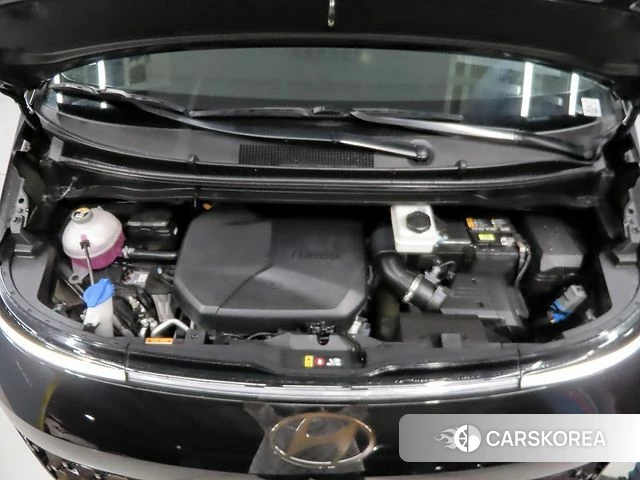Hyundai Staria id 4554894 из Кореи 16