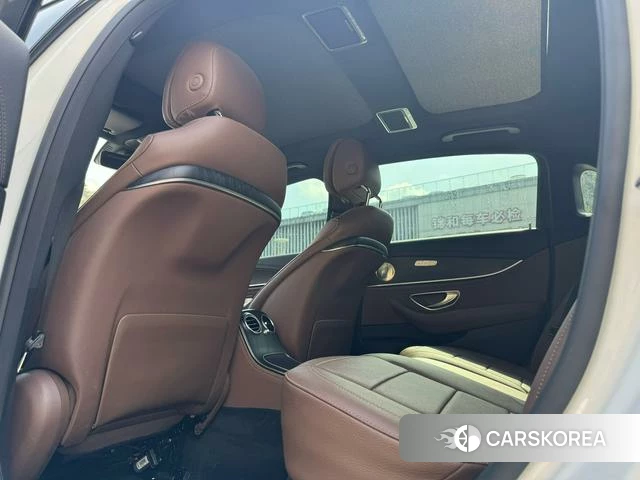 Mercedes-Benz E-Class 2021 Белый из Китая, фото 6