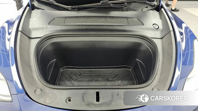 Tesla Model Y id 4740286 из Кореи 32