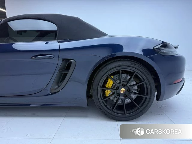 Porsche 718 Boxster id 3904261 из Кореи 16