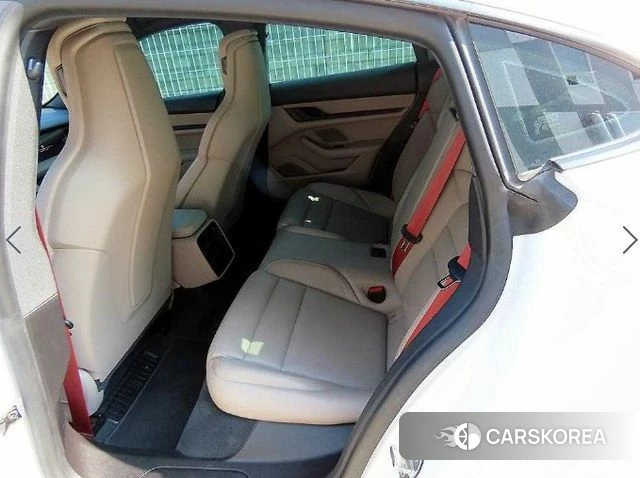 Porsche Taycan id 4975464 из Кореи 16