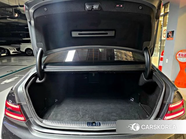 Genesis G90 id 5018675 из Кореи 16