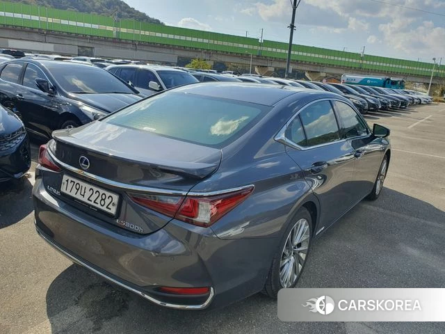 Lexus ES300h 7th generation id 5017707 из Кореи 13