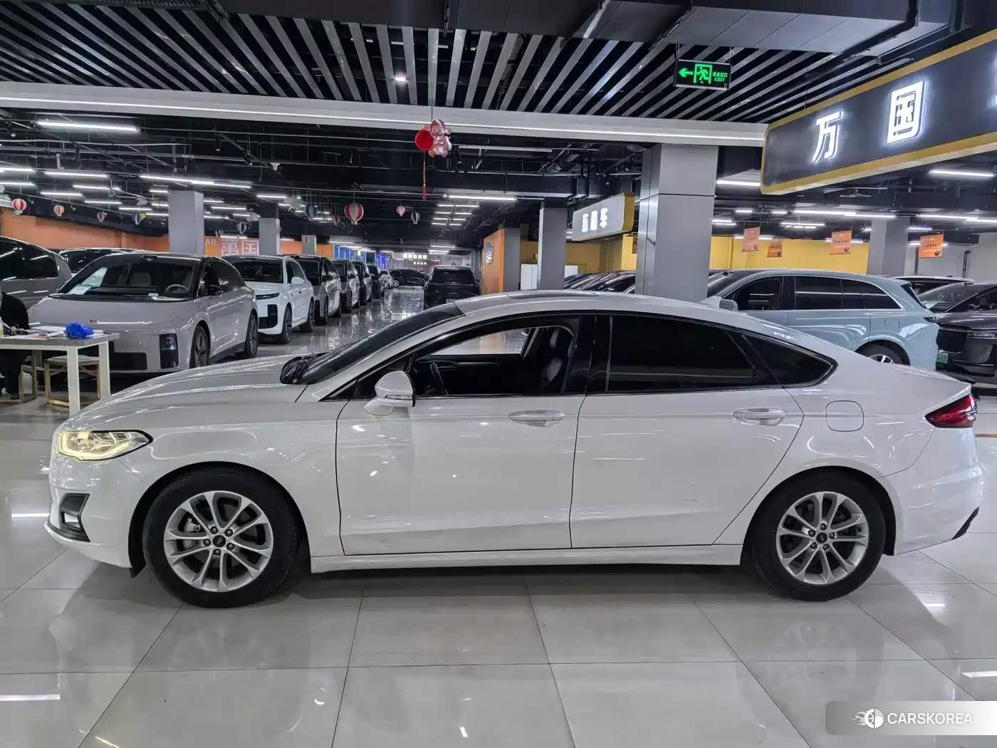 Ford Mondeo 2021 Белый из Китая, фото 6