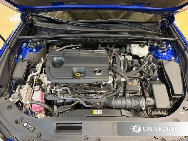 Lexus ES300h 7th generation id 4991132 из Кореи 16
