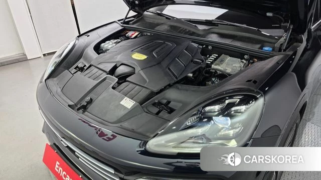 Porsche Cayenne (PO536) id 4937369 из Кореи 29