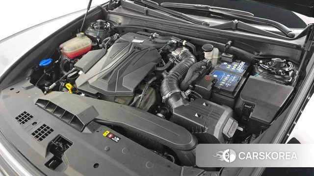 Hyundai Grandeur (GN7) id 5027213 из Кореи 28