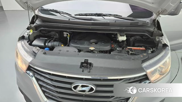Hyundai The New Grand Starex id 4967745 из Кореи 16