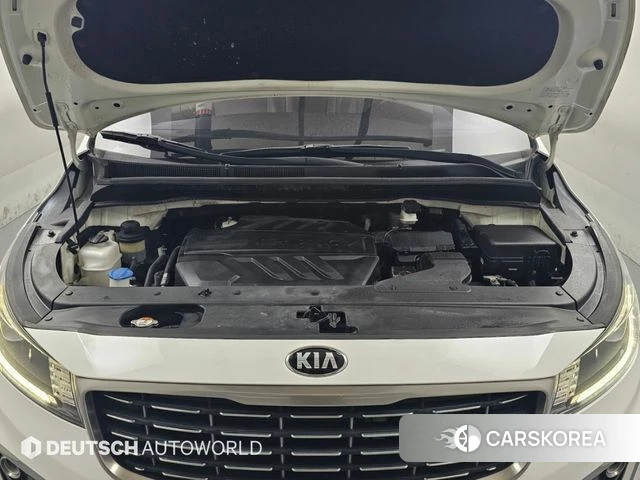 Kia The New Carnival id 5041945 из Кореи 16