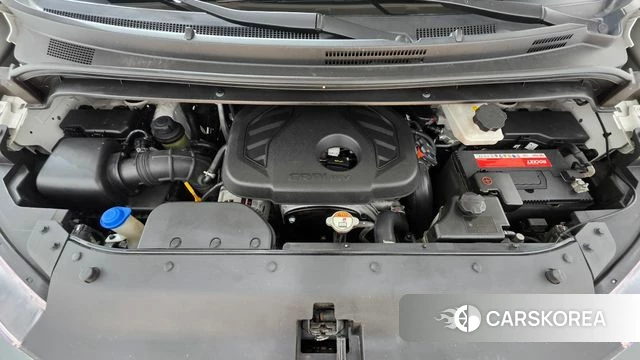 Hyundai The New Grand Starex id 4997934 из Кореи 27