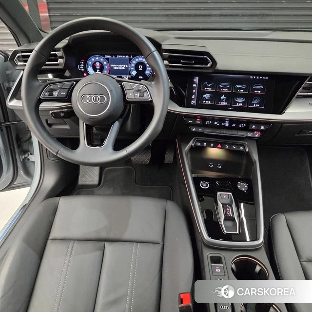 Audi A3 (8Y) 2025 Серебристо-серый из Кореи, фото 6