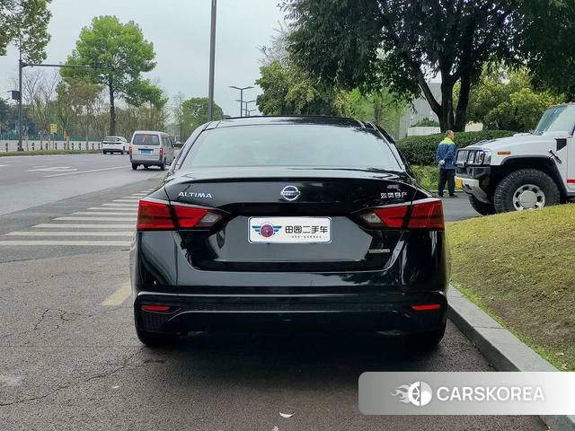 Nissan Altima 2022 Черный из Китая, фото 6