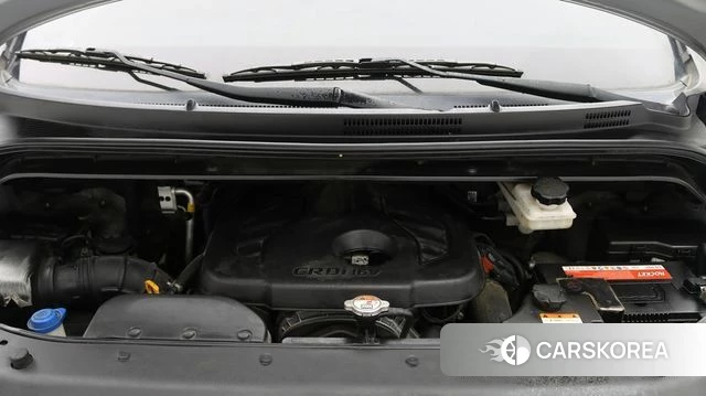 Hyundai The New Grand Starex id 4992455 из Кореи 16