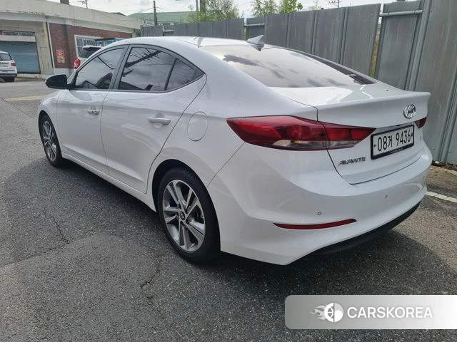 Hyundai Avante AD id 4974425 из Кореи 13