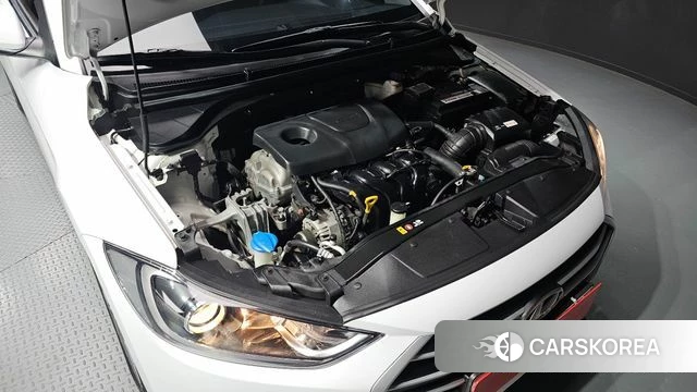 Hyundai Avante AD id 4978308 из Кореи 16