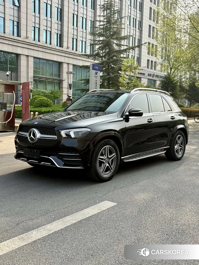Mercedes-Benz GLE 2023 Черный из Китая, фото 6